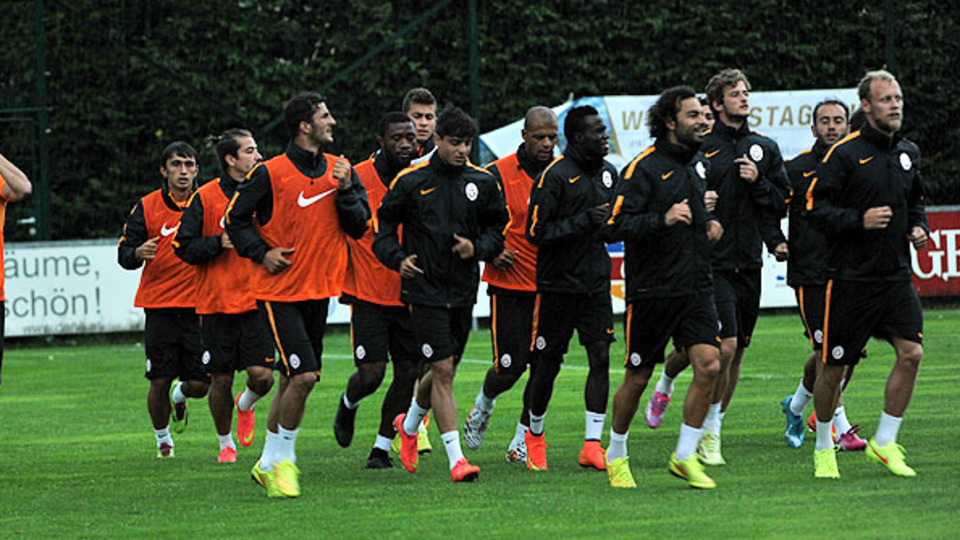 Aslan ilk maçına hazır