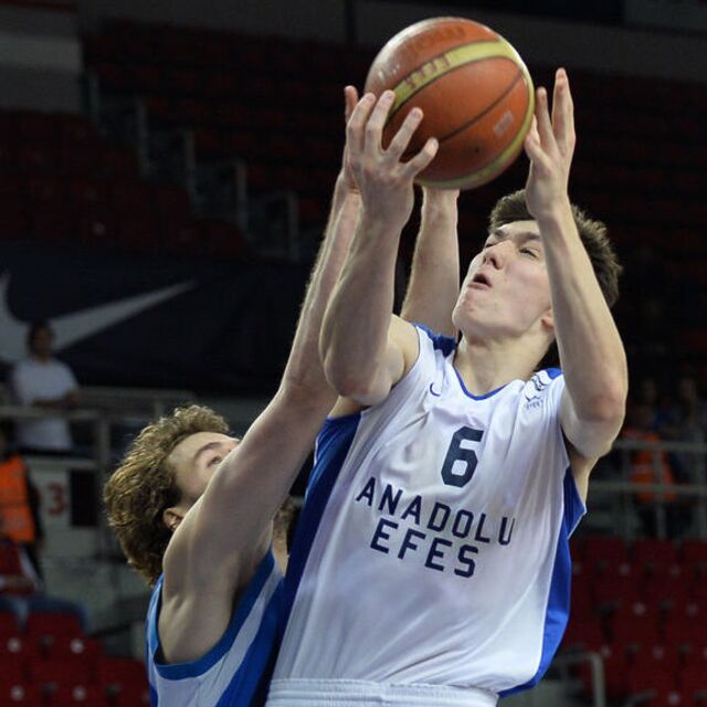Turnuvanın En İyisi Cedi Osman