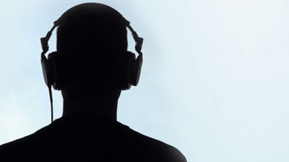 Hukuki telefon dinlemelerine İngiliz uygulaması geliyor