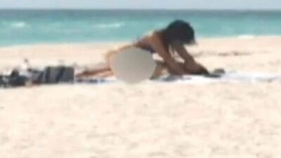 Plajda seks yapan çift tutuklandı