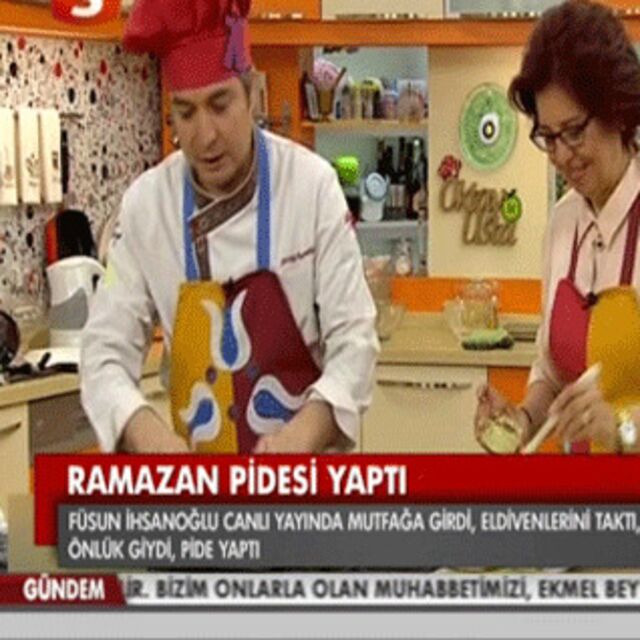 Füsun İhsanoğlu mutfağa girdi