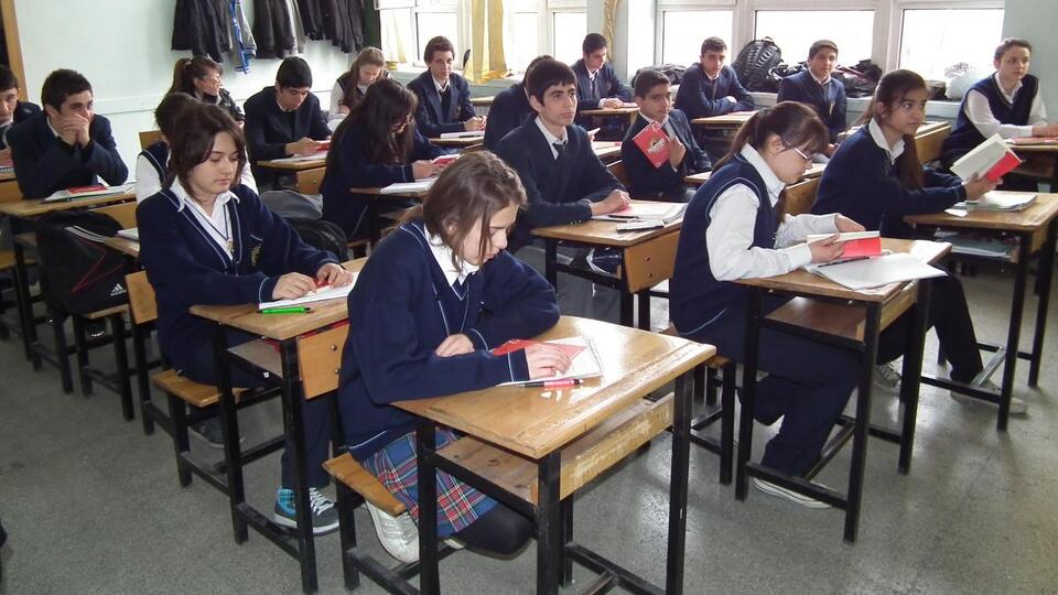 Liselerde okullar erken açılacak