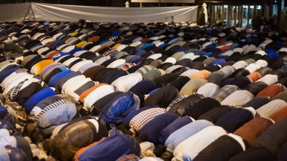 İşte il il bayram namazı saatleri