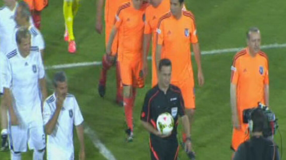 Başbakan 'hat-trick' yaptı