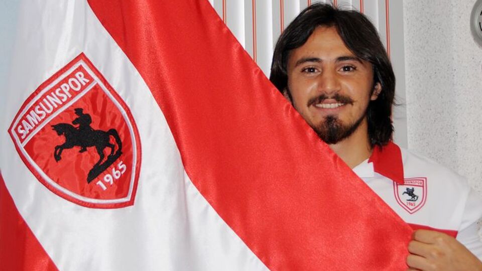 Recep Niyaz imzayı attı