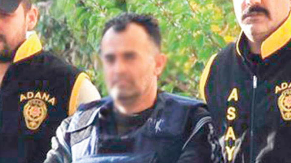 'Aşkım hangi sutyenimi takayım?'ı duydum ve...