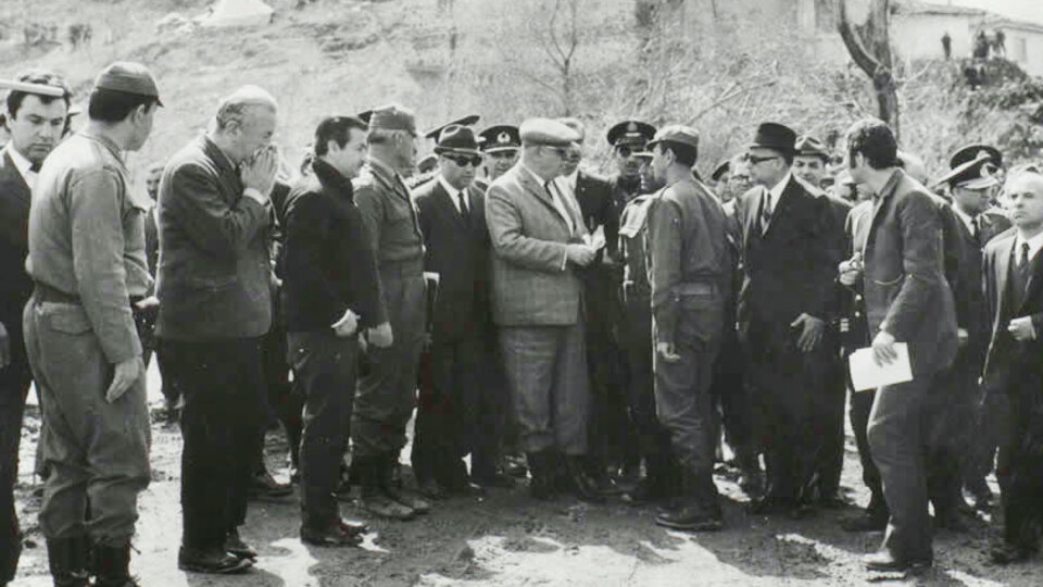 Asker ile halk arasında bir süzgeçti