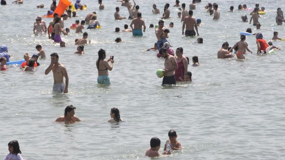 Denize giren gusül abdesti almış sayılır mı?