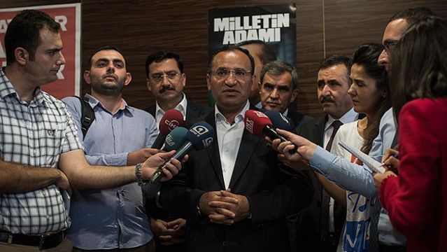 Bozdağ: "Öz savcılık vasfını yitirmiştir"