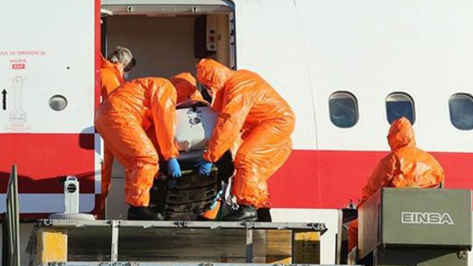 'İlaç firmaları Ebola için çözüm üretmiyor'