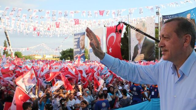 Başbakan Erdoğan'ın kampanyasında ne kadar bağış toplandı?