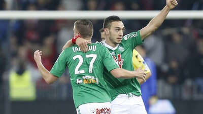 Mevlüt şovla başladı