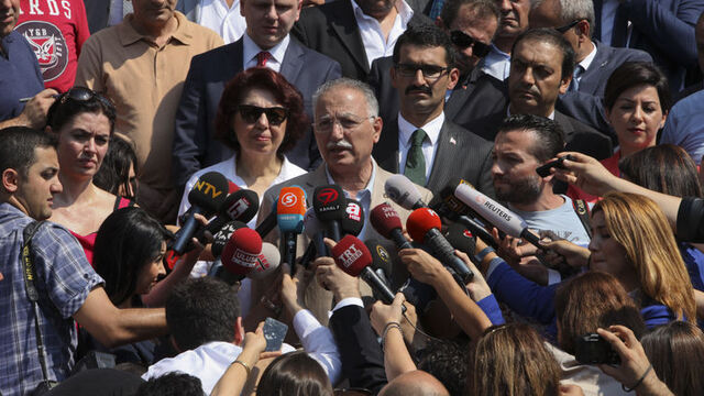 İhsanoğlu'ndan ilk açıklama!