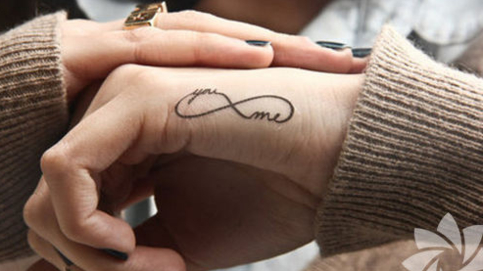 Ele yapılabilecek dövme modelleri