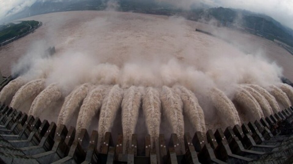 IŞİD'in en tehlikeli silahı Musul barajı