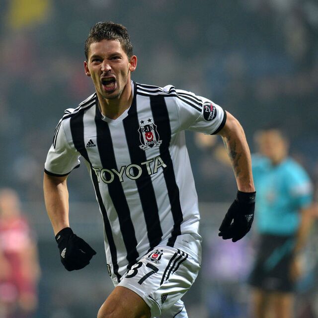 Beşiktaş'ta 2 ayrılık!