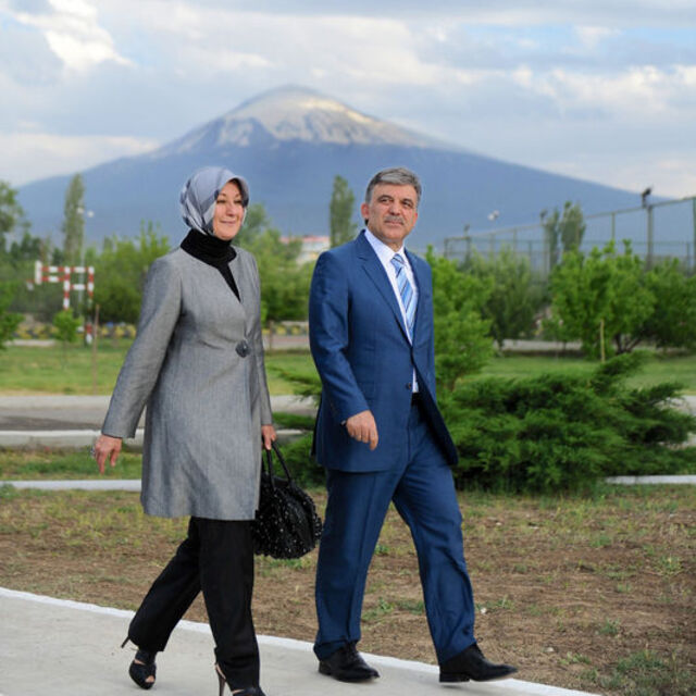 Cumhurbaşkanı Gül ve eşi Hayrünnisa Gül niçin kırıldı?