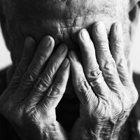 Yaşlıları korkutan soru