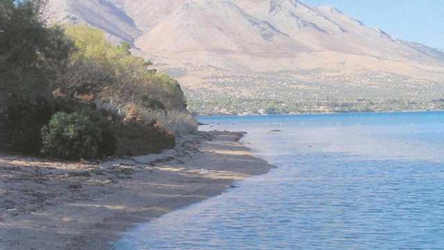 Sahibinden satılık ada!