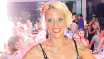 Berna Öztürk Yalova'yı uçurdu