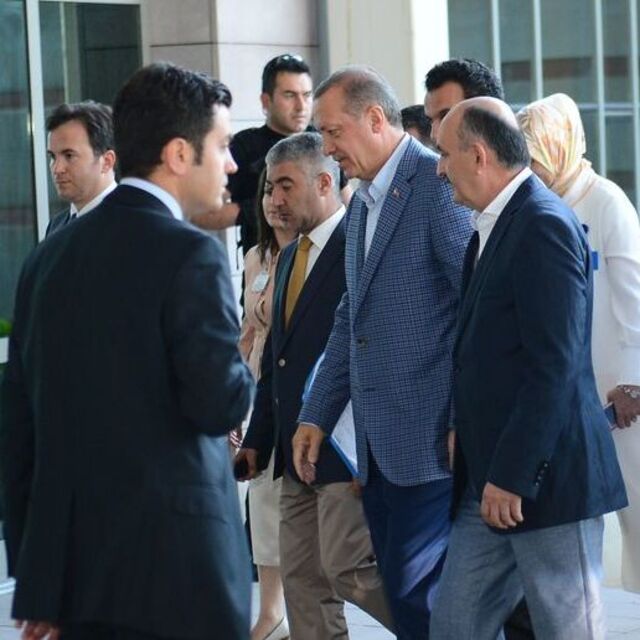 Erdoğan Gazzeli yaralıları ziyaret etti