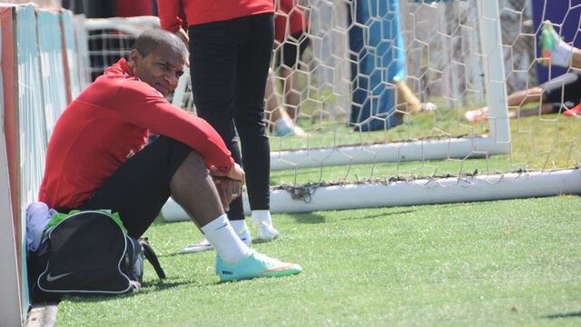 Malouda para istiyor!