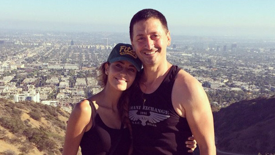 Instagram'dan aşkını ilan etti