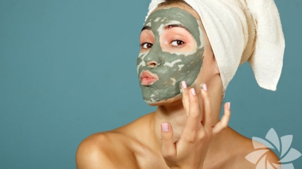 Yüz maskeleri için en iyi 7 besin‏