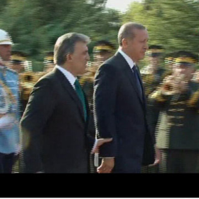Gül, Erdoğan'ı böyle uyardı