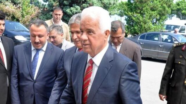 Derviş Eroğlu hastanede