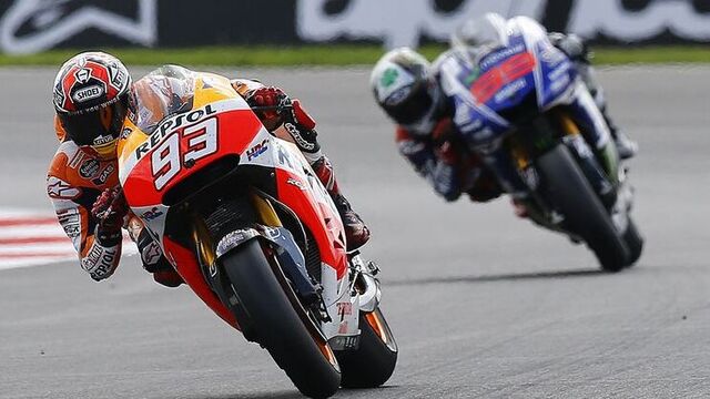 Marquez 11. kez zirvede