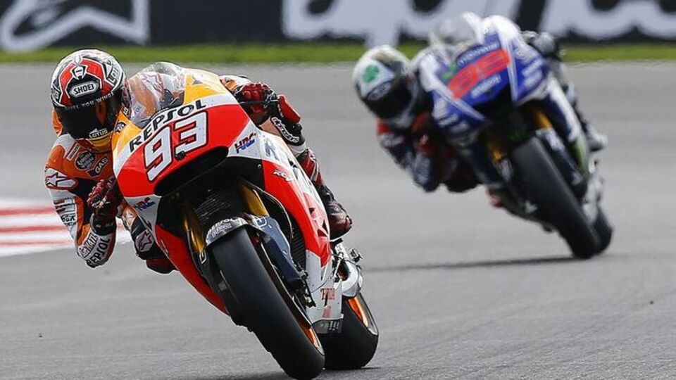Marquez 11. kez zirvede