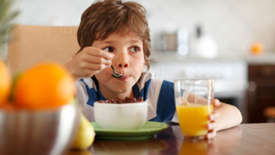 Okula giderken nasıl kahvaltı yapmalı?