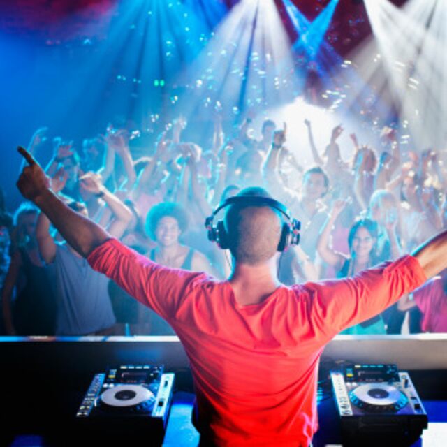 Türkiye'nin en iyi DJ'leri Wavebox ile evinizde