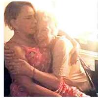 Sezen Aksu o günü unutmadı!