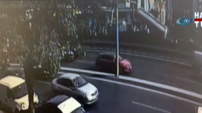 Üst geçit böyle çöktü!