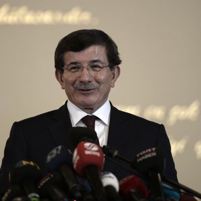 Davutoğlu'ndan 5 saatlik yoğun mesai!