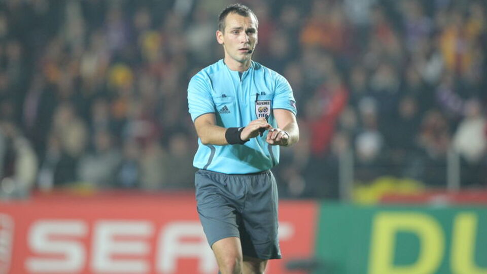 İzlanda maçının hakemi belli oldu!