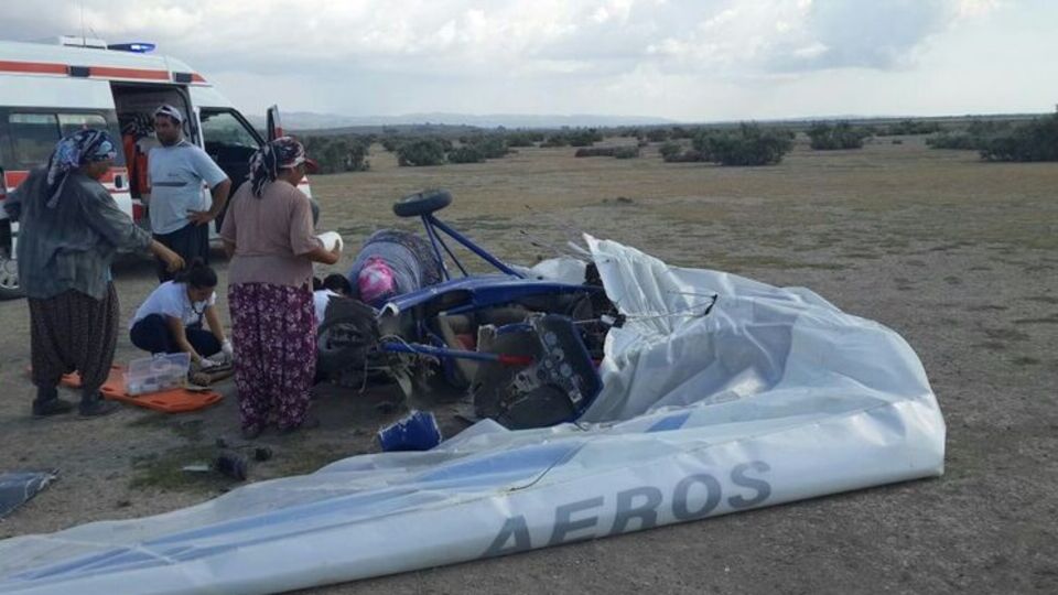 Adana'da uçak düştü