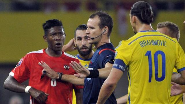 Ibrahimovic'ten "dirsek savunması"