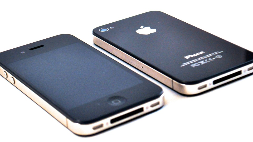 iPhone 4'ü olana şok!