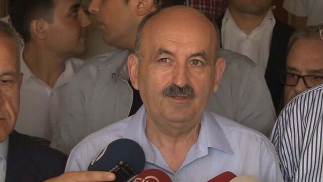 Bakan Müezzinoğlu: Çeşme suyu değil damacana suyu tüketiyorum