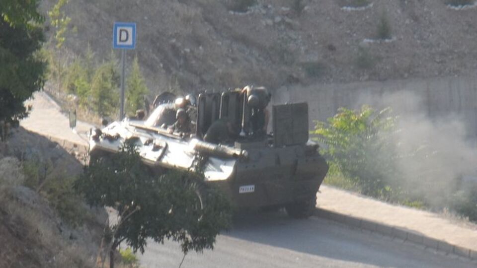 Lice'de güvenlik güçlerine taciz ateşi