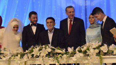 Cumhurbaşkanı Erdoğan düğün törenine katıldı