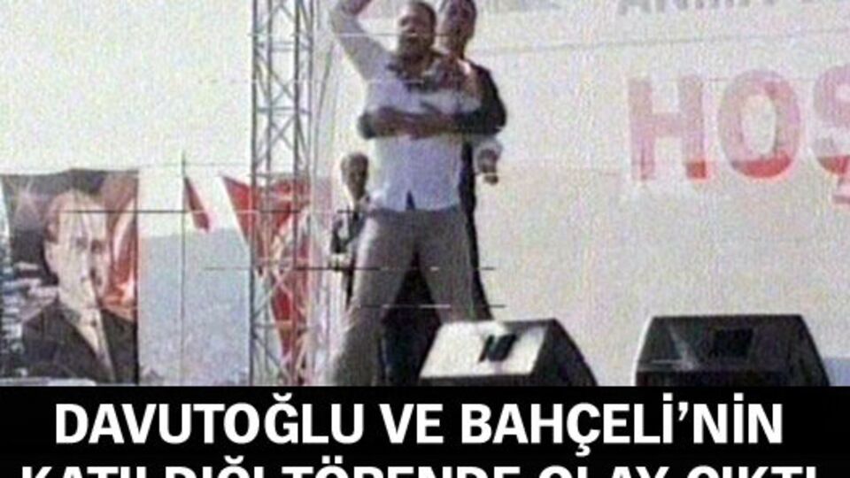 Söğüt'teki törende olay çıktı