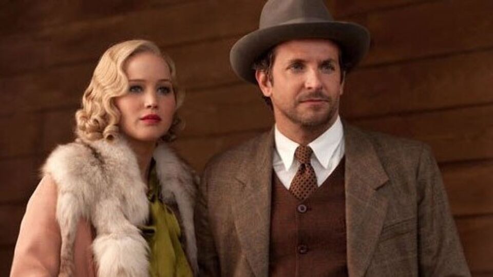 Jennifer Lawrence ile Bradley Cooper'dan cesur sahneler