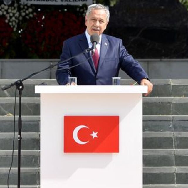 "53 yıl önce yapılan zulümlerden dolayı özür diliyoruz"