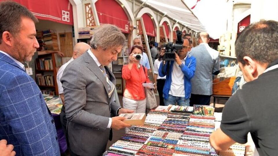 Beyoğlu Sahaf Festivali 'Nutuk'la siftah yaptı
