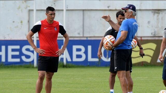 Cardozo değil Waris