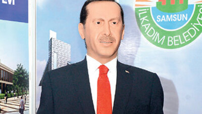 Cumhurbaşkanı Erdoğan'ın balmumu heykeli sergilendi